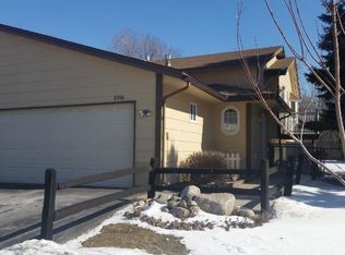 8946 Magnolia Ln N, Maple Grove, MN 55369