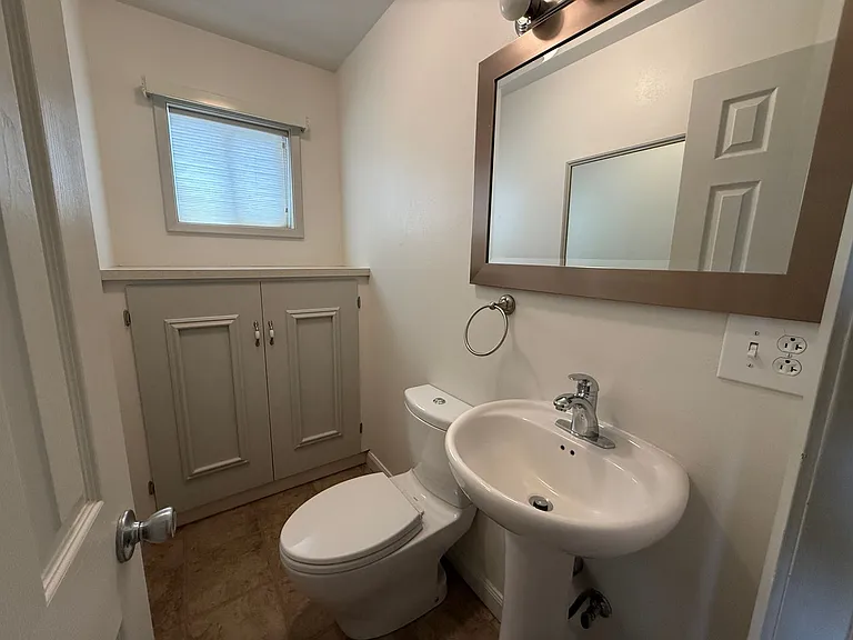 21730 NE Butler Market Rd — Photo 18