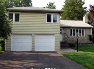 100 Lyman Rd, West Hartford, CT 06117