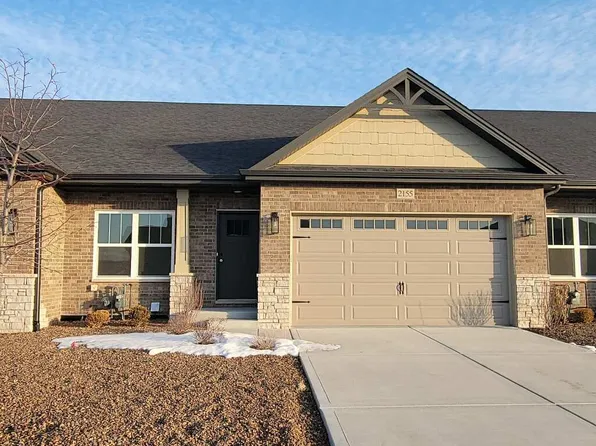 2155 Sky Harbor Dr, New Lenox, IL 60451