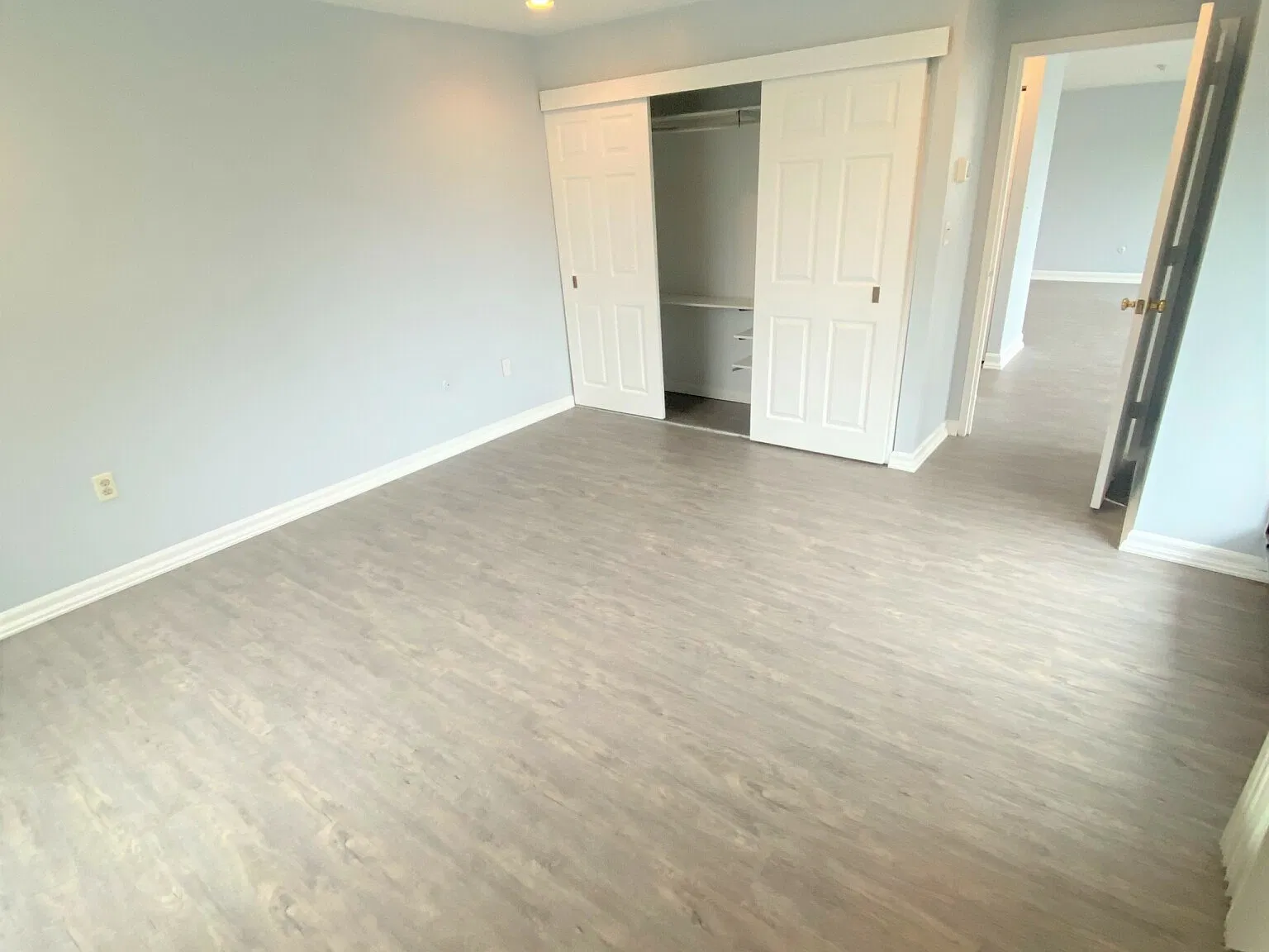 1 bed, 1.0 bath, $2,000 — Photo 3