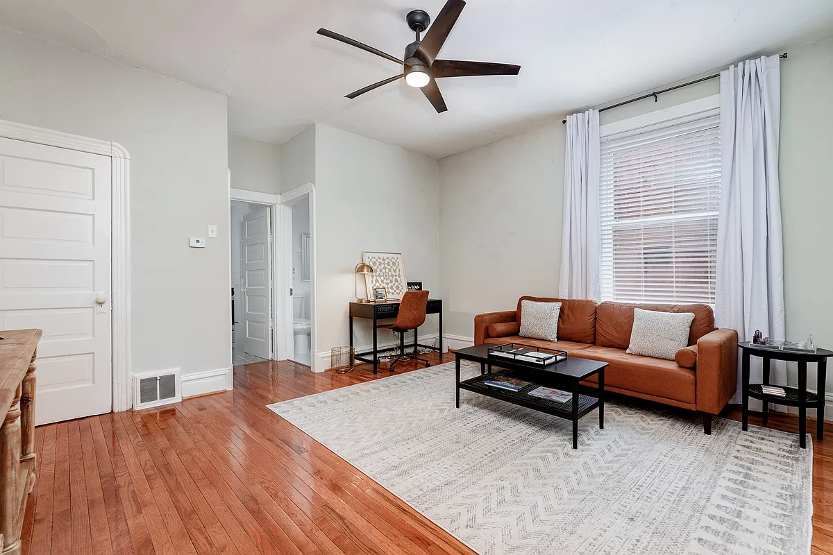 Building Photo - 4271 Botanical Ave #2F