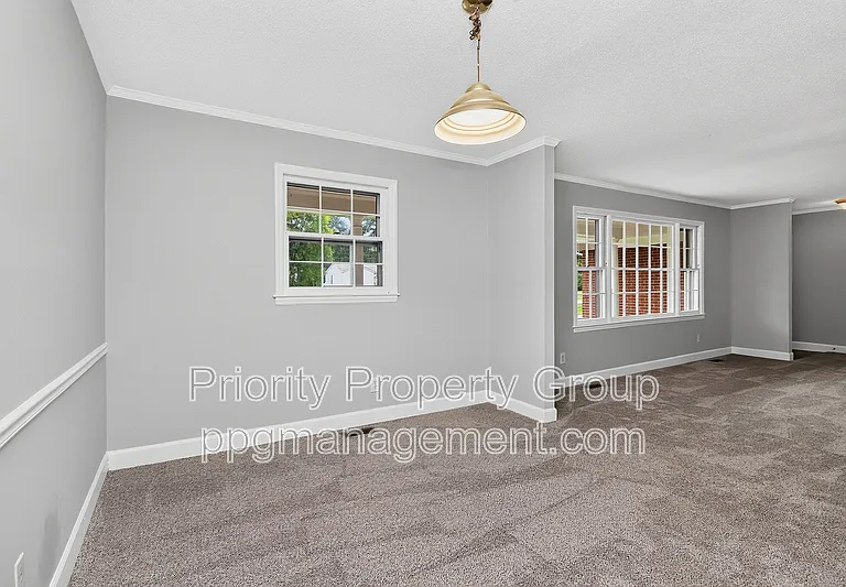 3916 Piney Grove Rd — Photo 5