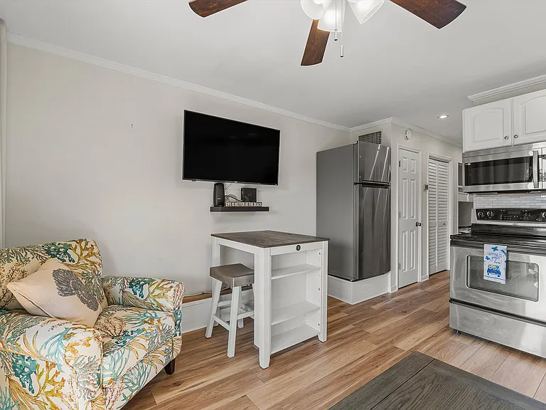 23 S Forest Beach Dr #349 — Photo 5