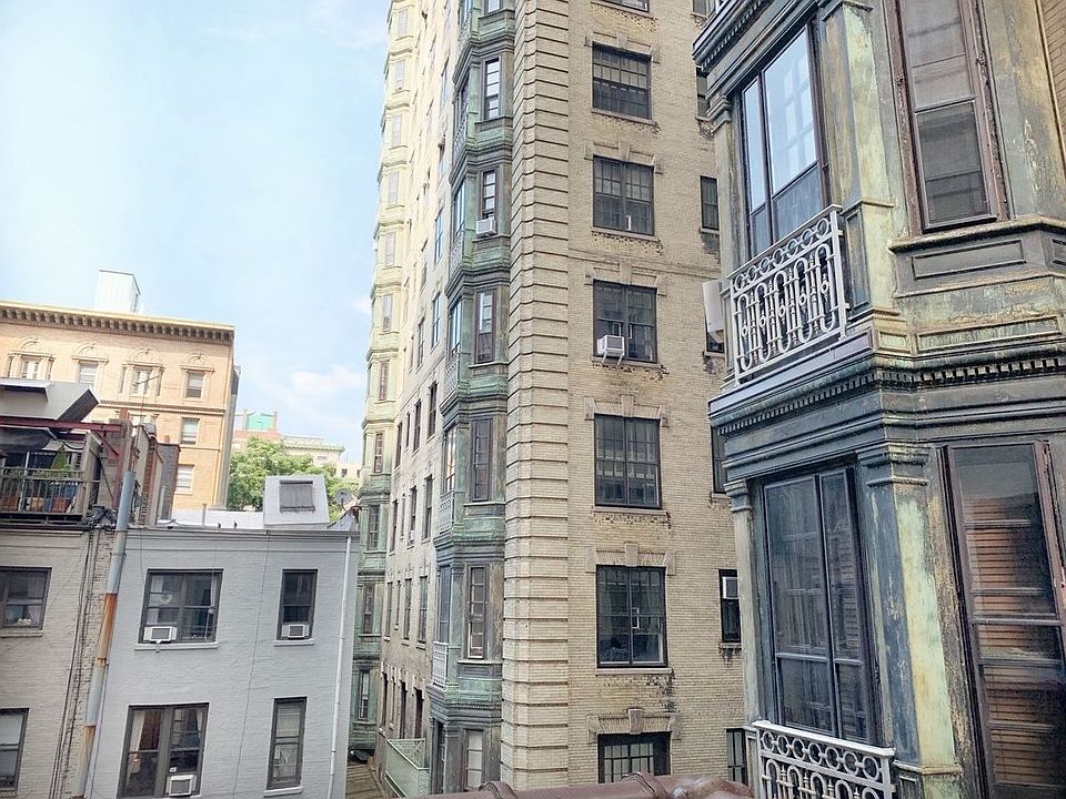 1st image of 251 W 73rd St APT 4B