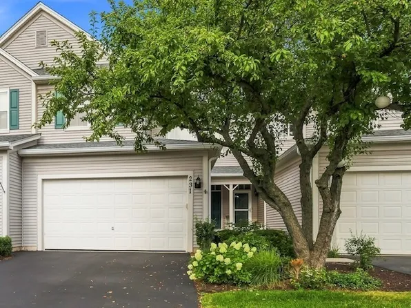 231 Grand Ridge Rd #231, Saint Charles, IL 60175