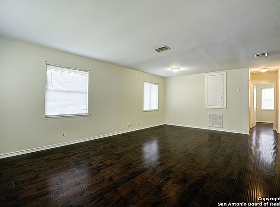 3rd image of 6010 Elm Valley Dr