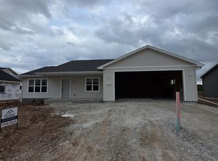 2023 White Dove Ln, Kaukauna, WI 54130