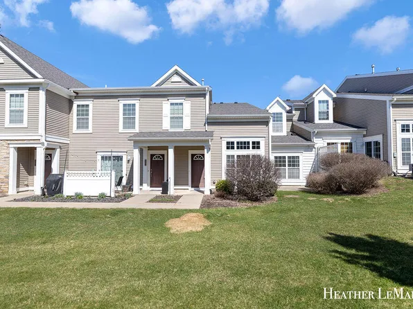 3524 River Run St SW #122, Grandville, MI 49418