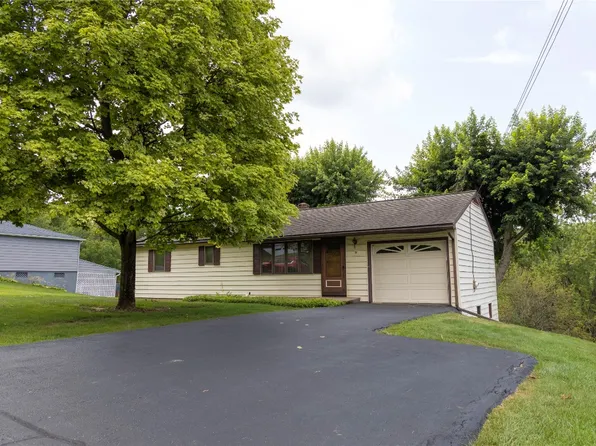 11 Lillian Dr, Binghamton, NY 13903