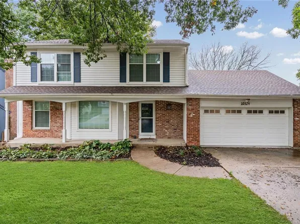 10324 Rosehill Rd, Overland Park, KS 66215