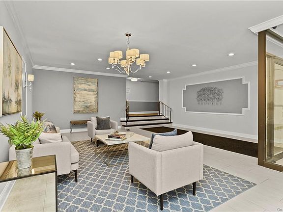 5th image of 100 Diplomat Dr APT 8B