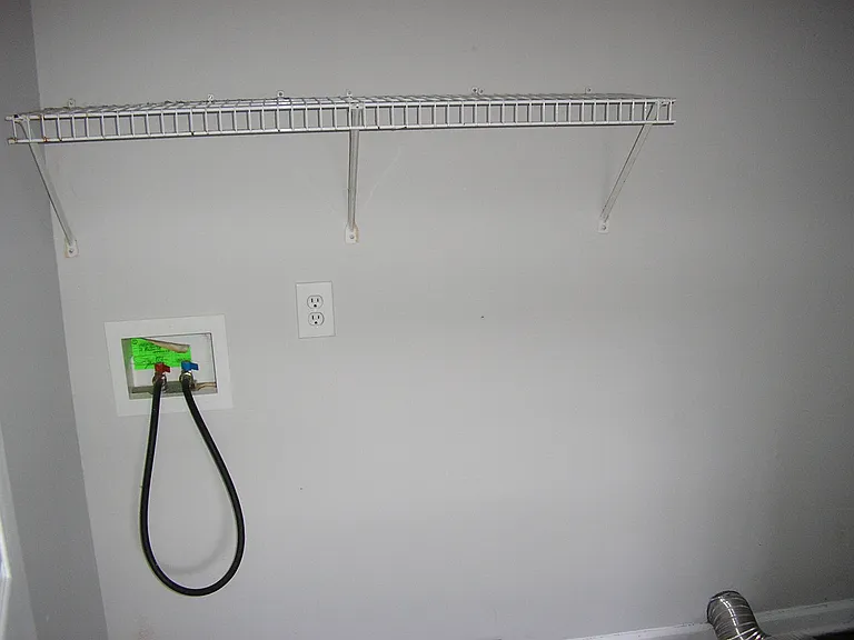 322 Kenlee Cir #A — Photo 5