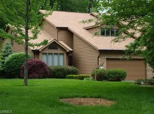 9151 Inverrary Dr SE, Warren, OH 44484