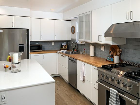 5th image of 2336 Palo Verde Ave