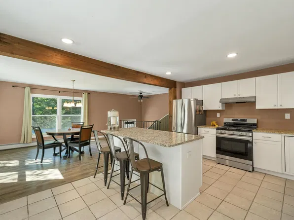 763 NH Route 129, Loudon, NH 03307
