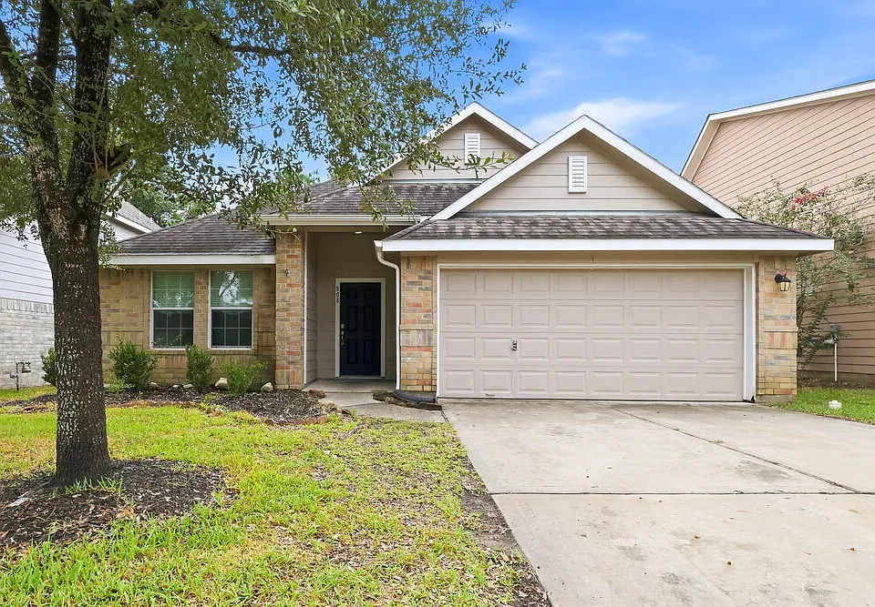 808 Dragonfly Dr