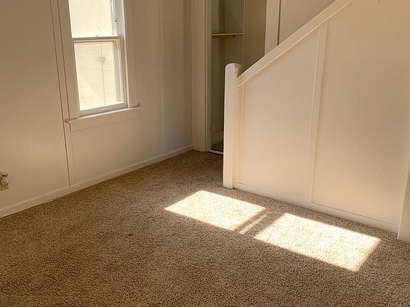 3rd image of 427 8th Ave