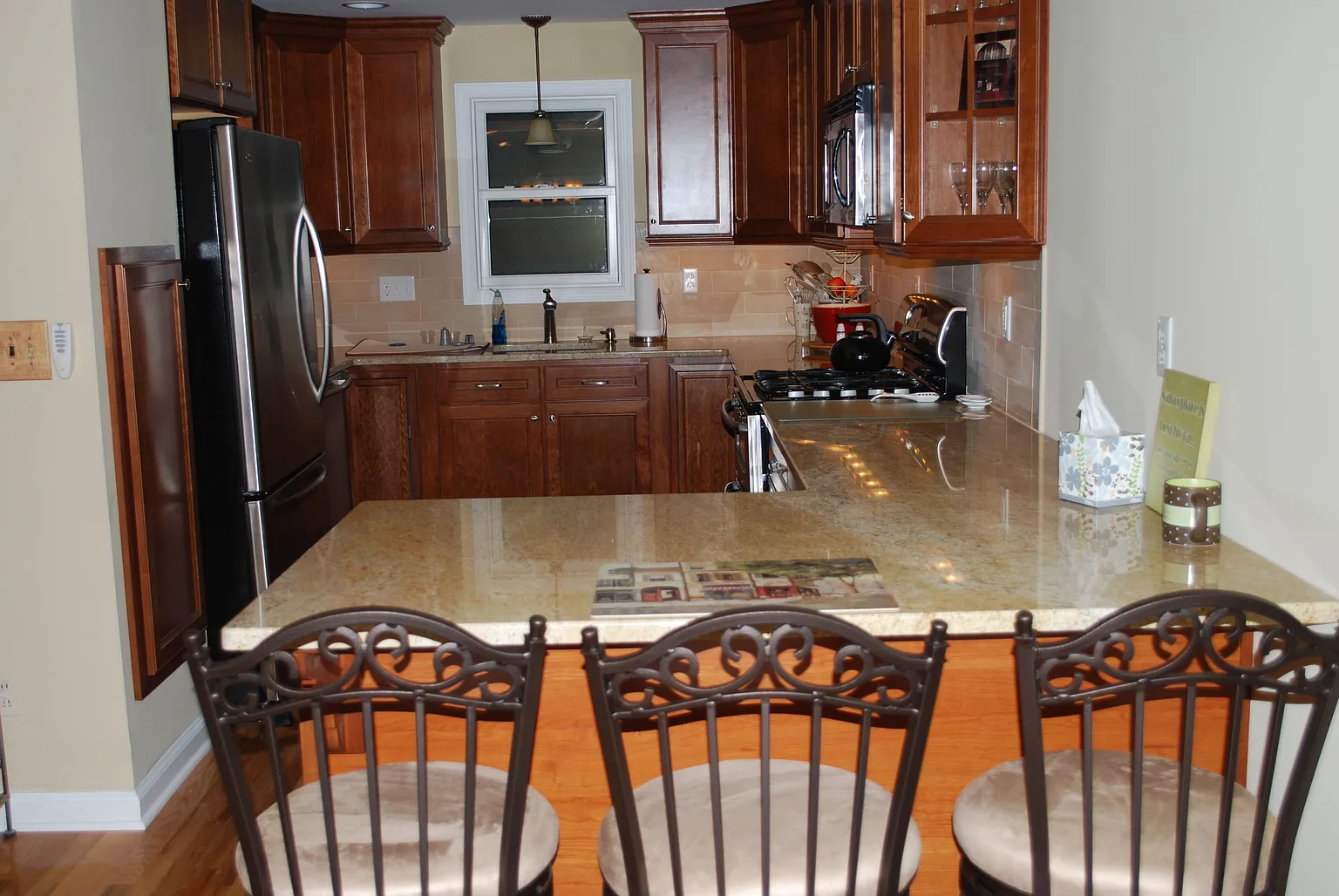 37 N Lincoln Ave photo 1