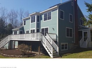 42 Bailey Farm Rd, Freeport, ME 04032