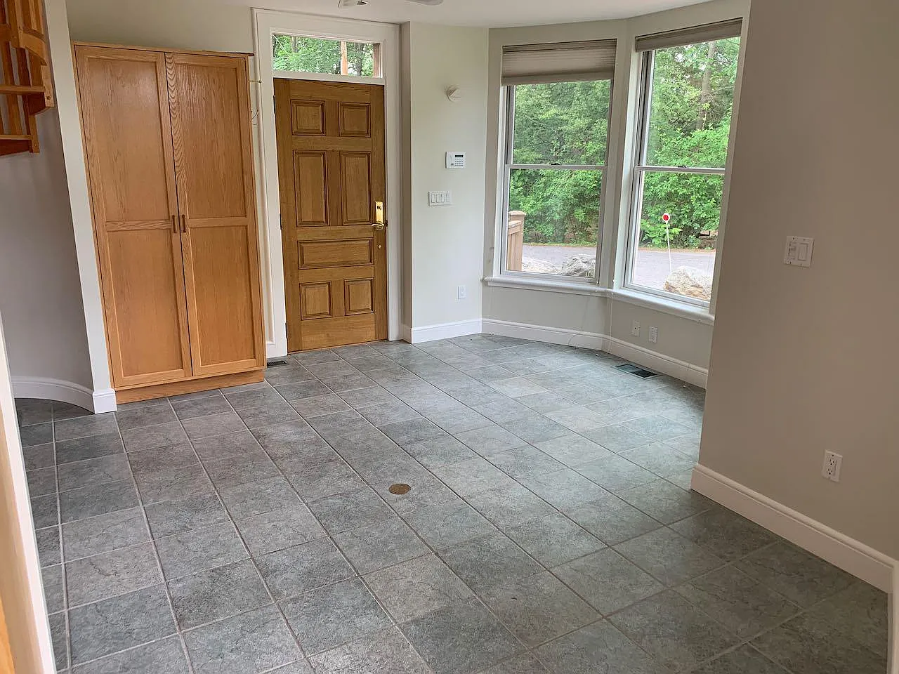 1 bed, 500 sqft, $2,400 — Photo 2