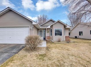 922 105th Ave NW, Coon Rapids, MN 55433