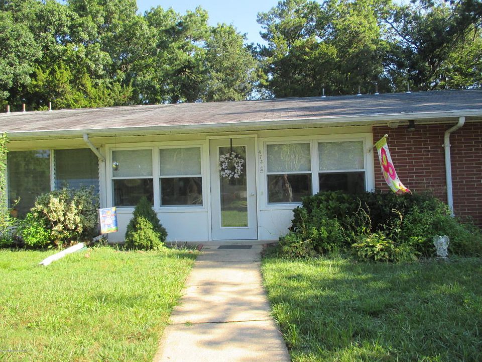 1st image of 473C Thornbury Ct