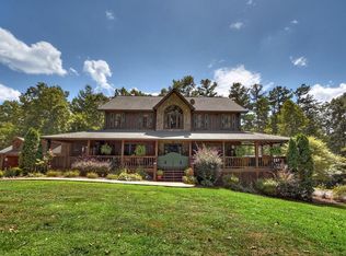 205 Lake Ridge Dr, Blue Ridge, GA 30513