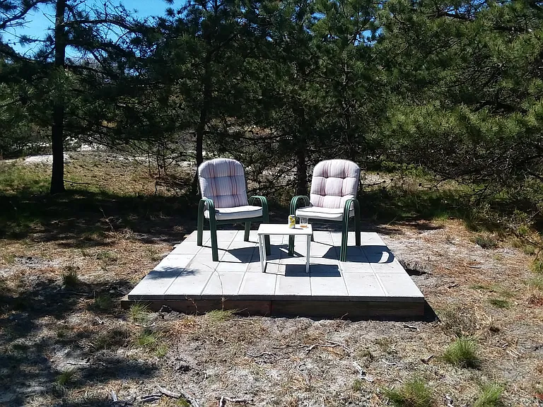 20 Beach Ave — Photo 10