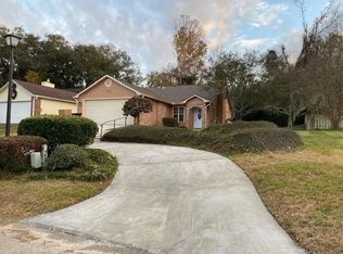 1653 Twin Lakes Cir, Tallahassee, FL 32311