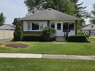 1154 Elco Ave, Maumee, OH 43537