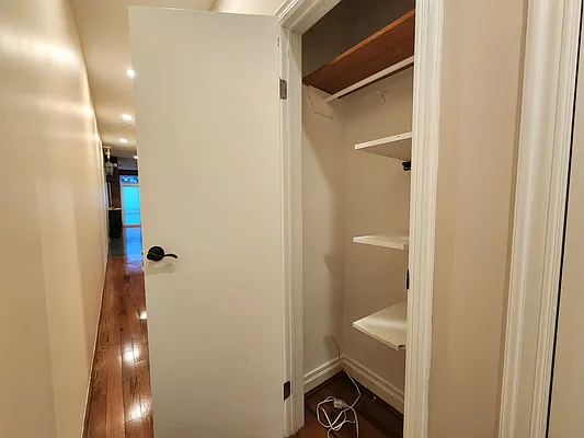 Rented by Highline Residential | media 38