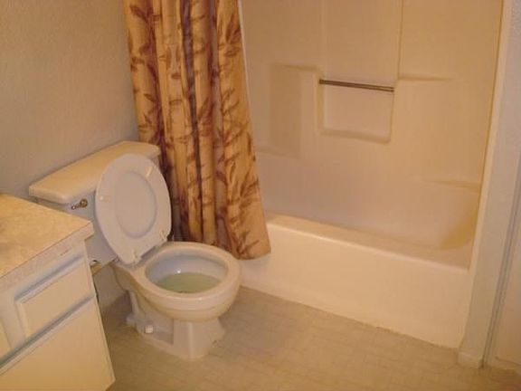 600_4285.farquhar_006[1]