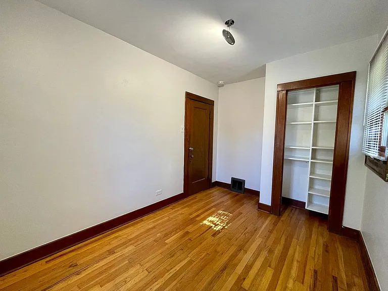 2231 S High St — Photo 18
