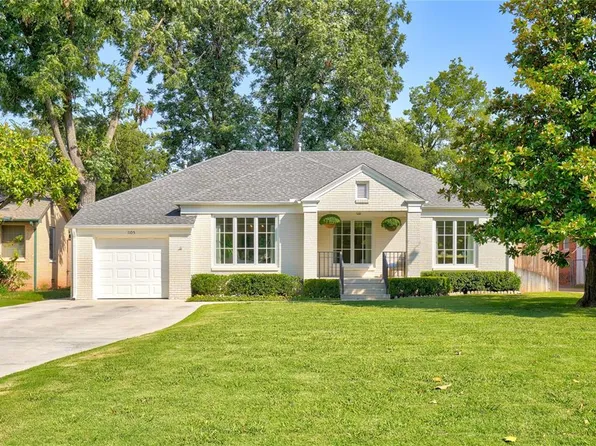 1105 Marlboro Ln, Nichols Hills, OK 73116