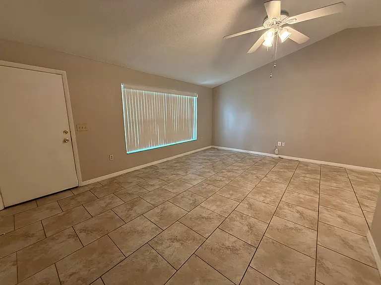 7733 Atherton Ave — Photo 2