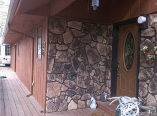 451 Ridge Pl, Woodland Park, CO 80863