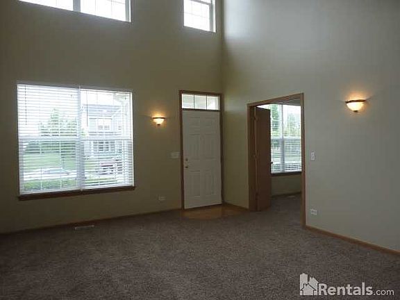 2nd image of 1862 Westridge Pl