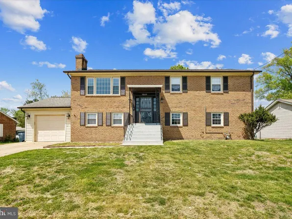 7805 Gambier Dr, Upper Marlboro, MD 20772