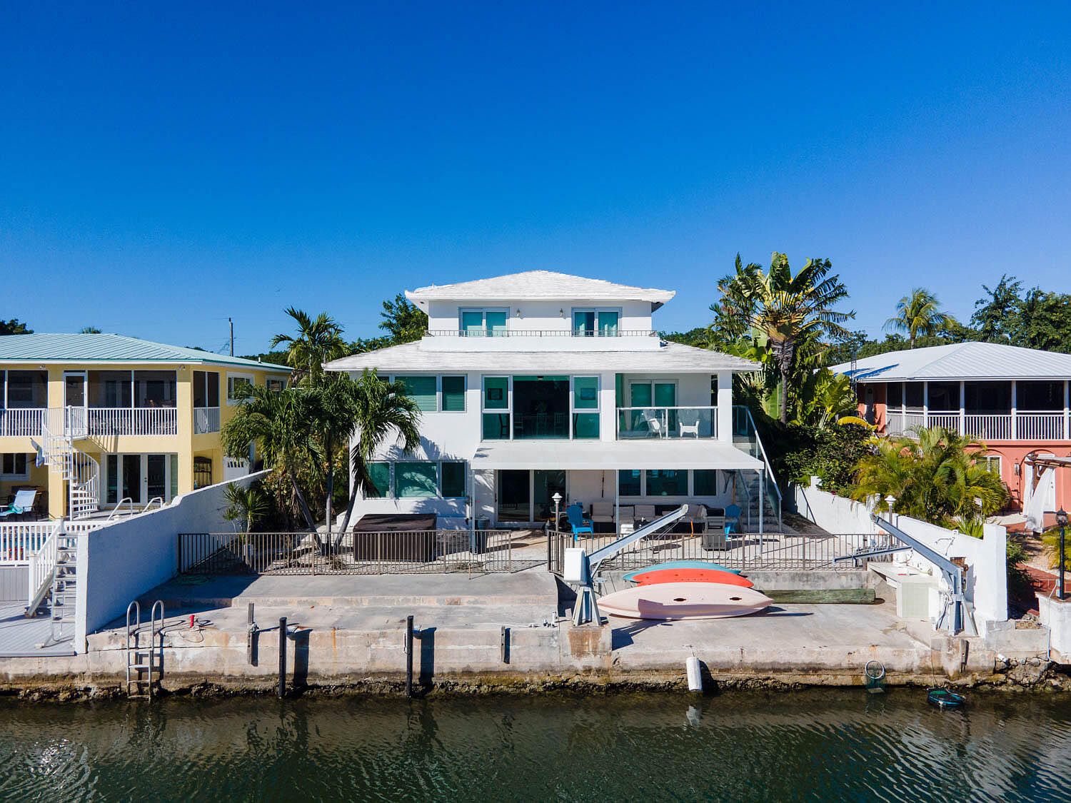 590 Beach Rd, Tavernier, FL 33070 Zillow