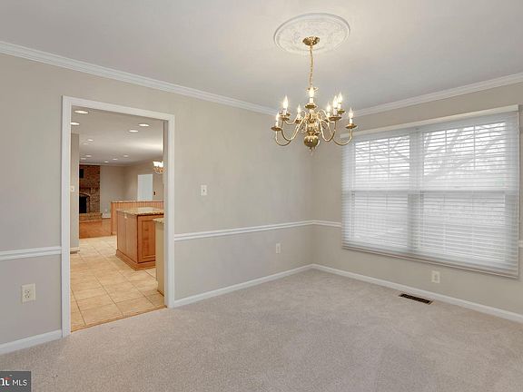 4th image of 4611 Sand Rock Ln