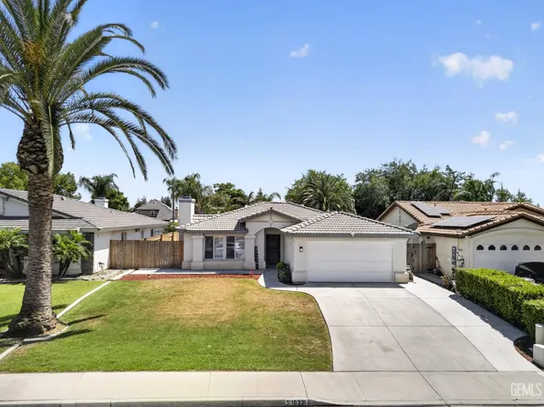 10331 Cheyenne Dr, Bakersfield, CA 93312