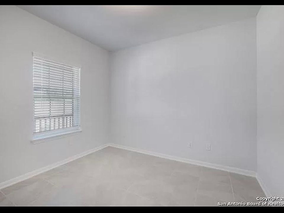 1st image of 11606 Classmore Gap