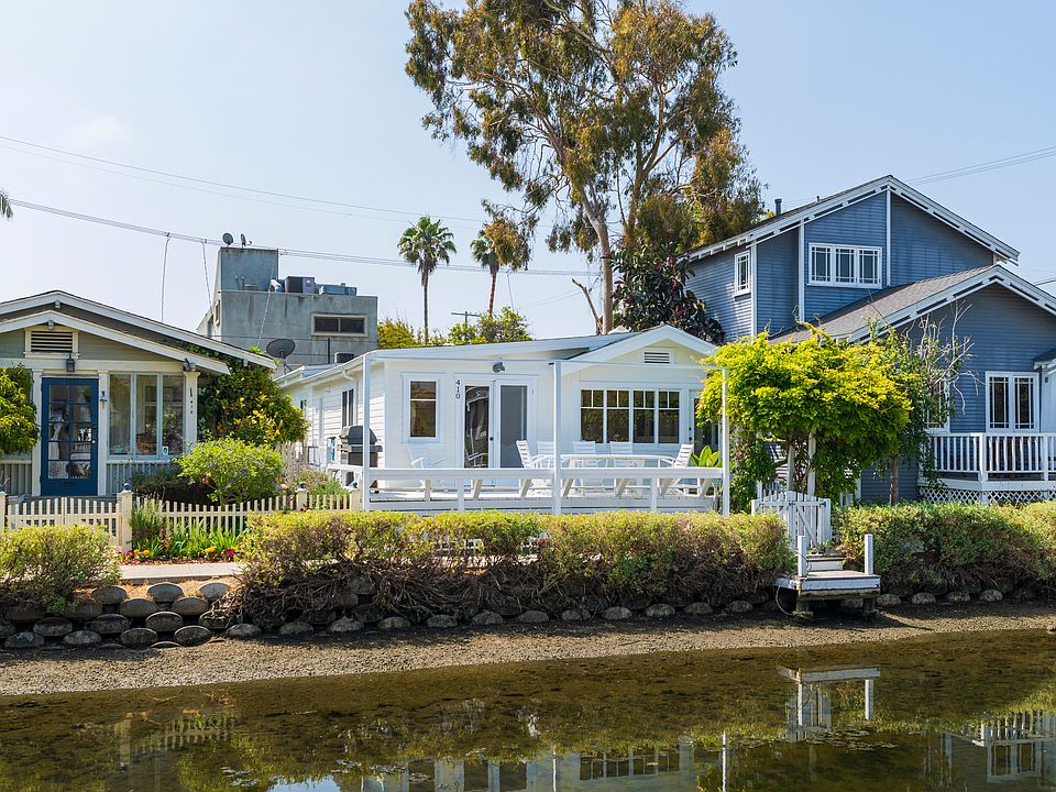 1st image of 410 Carroll Canal Ct