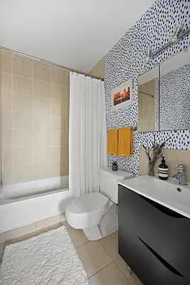 Sold by Compass | media 6