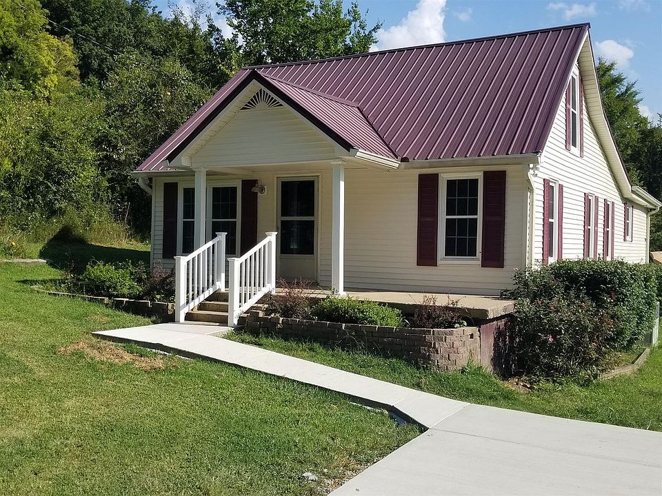 1st image of 575 Cummings Ln