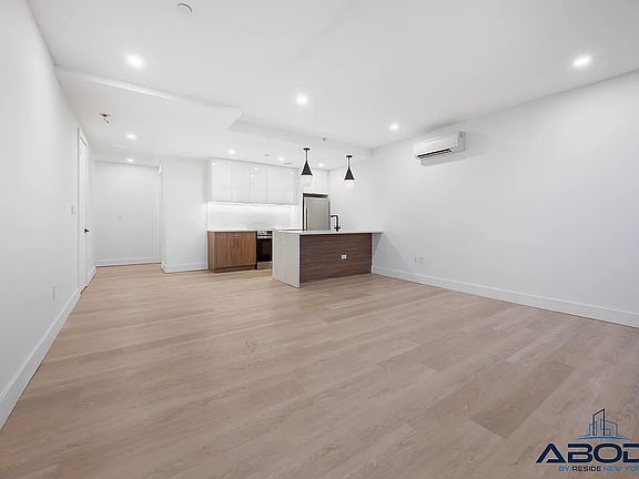 3rd image of 217 Eckford St #405