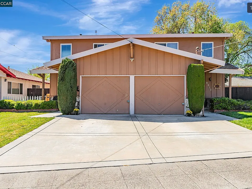 8610 Beverly Ln #8610