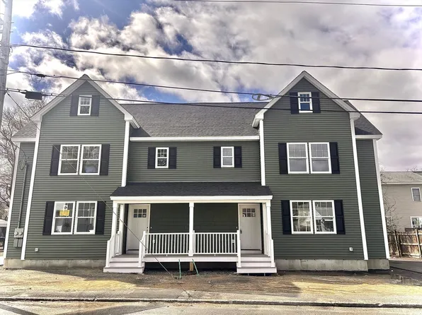 7 Court St #7, Lowell, MA 01852