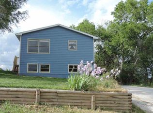 2330 Lincoln Ave, Hot Springs, SD 57747